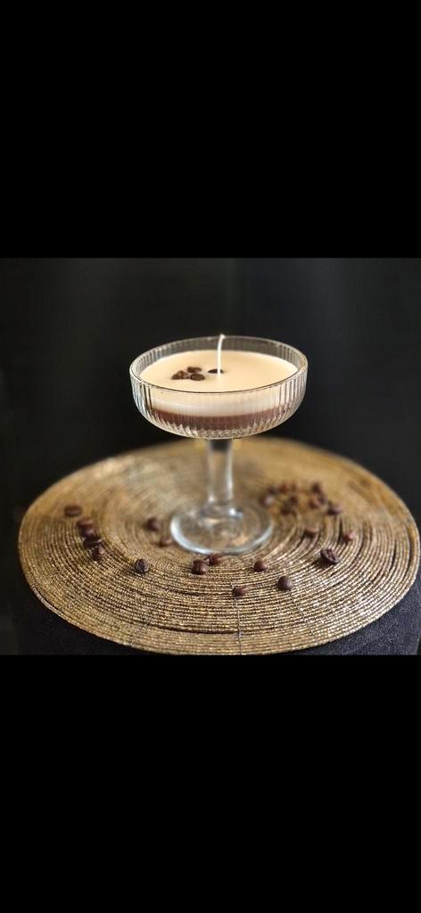 Handgemaakte Cocktail Kaarsen. Nieuw en stijlvol, Huis en Inrichting, Woonaccessoires | Kandelaars en Kaarsen, Nieuw, Minder dan 25 cm
