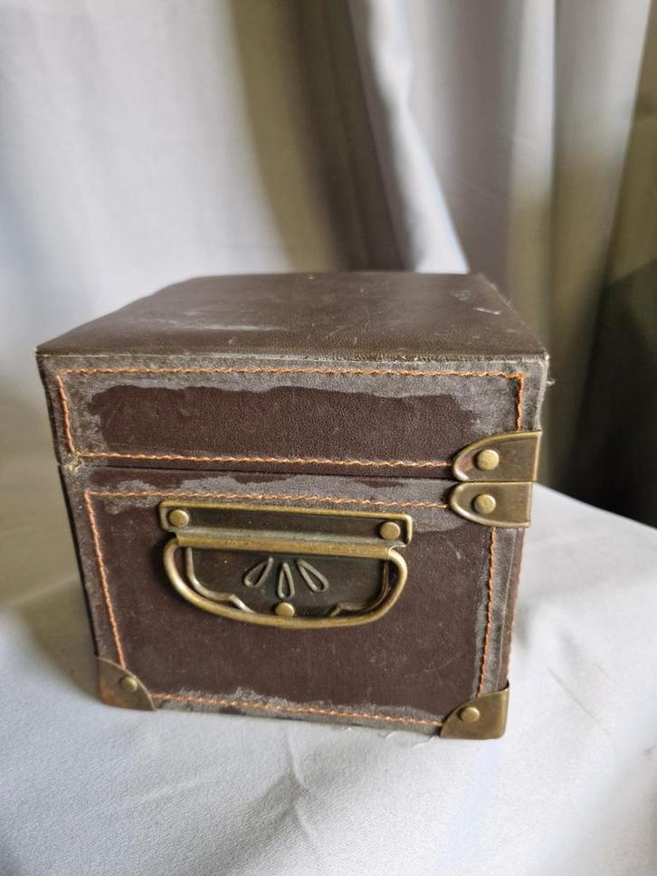 Schattig vintage Burberry look kistje, Huis en Inrichting, Woonaccessoires | Overige, Zo goed als nieuw, Ophalen of Verzenden