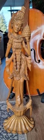 Mooi houtsnijwerk Dewi Sri uit Bali Indonesië, Antiek en Kunst, Kunst | Beelden en Houtsnijwerken, Ophalen of Verzenden