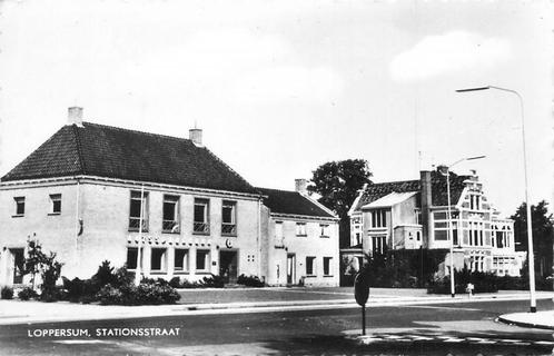 (378-366-055) Loppersum Stationsstraat, Verzamelen, Ansichtkaarten | Nederland, Groningen, Verzenden