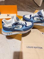 Louis vuitton runaway. Maat 42 en 43, Blauw, Nieuw, Ophalen of Verzenden, Sneakers of Gympen