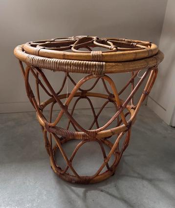 Unieke Franse Vintage rotan ( was) mand Sober Wabi Sabi beschikbaar voor biedingen