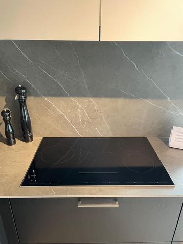 kookplaat beschikbaar voor biedingen