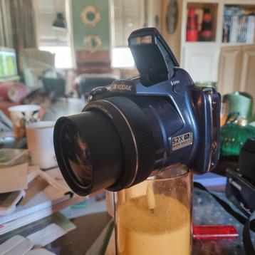 Kodak PixPro AZ528 - 52x Zoom Camera beschikbaar voor biedingen