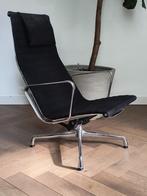 Vitra Eames EA 124 Lounge Zwart Hopsak – Chroom, Huis en Inrichting, Fauteuils, Ophalen, Design klassieker, Gebruikt, 75 tot 100 cm