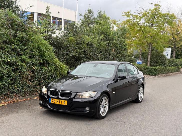 BMW 3-serie 320i FACELIFT 6-BAK XENON/CLIMA/CRUISE! SUPER ST, Auto's, BMW, Bedrijf, Te koop, 3-Serie, ABS, Airconditioning, Alarm