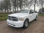 Dodge Ram 1500 V8 Quad Cab 6'4 Benzine Automaat Grijskenteke, Auto's, Dodge, Automaat, Euro 5, Achterwielaandrijving, Gebruikt