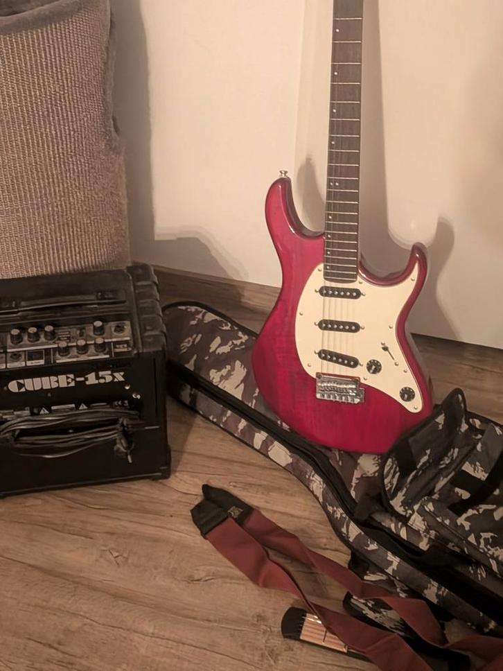 Cort Gitaar Compleet Pakket - Nieuwstaat!, Muziek en Instrumenten, Snaarinstrumenten | Gitaren | Elektrisch, Nieuw, Solid body