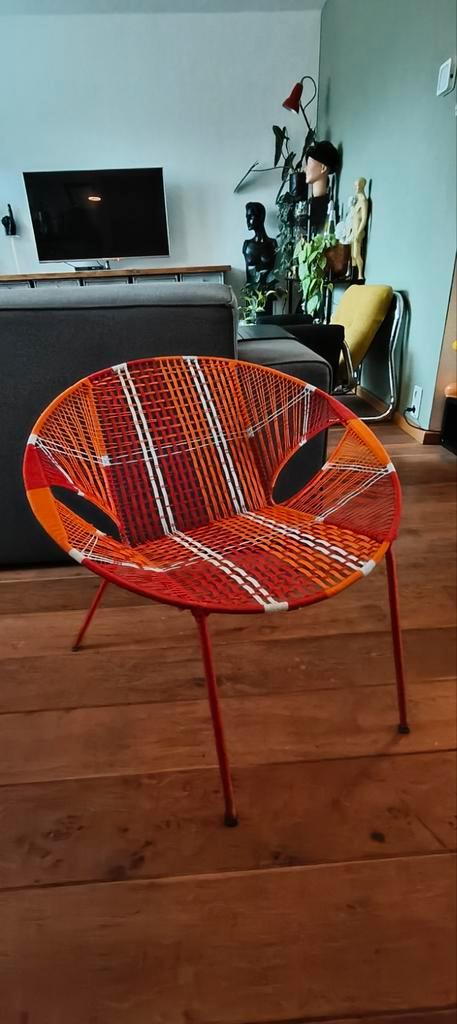 Owusu designstoel Rood orAnje wIT, Huis en Inrichting, Stoelen, Eén, Ophalen