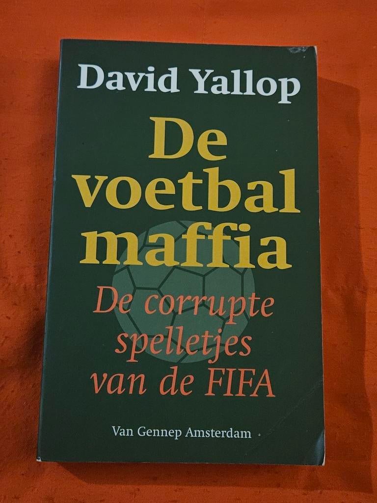 D.A. Yallop - De voetbalmaffia, gelezen, Gelezen, D.A. Yallop, Ophalen of Verzenden, Nederland