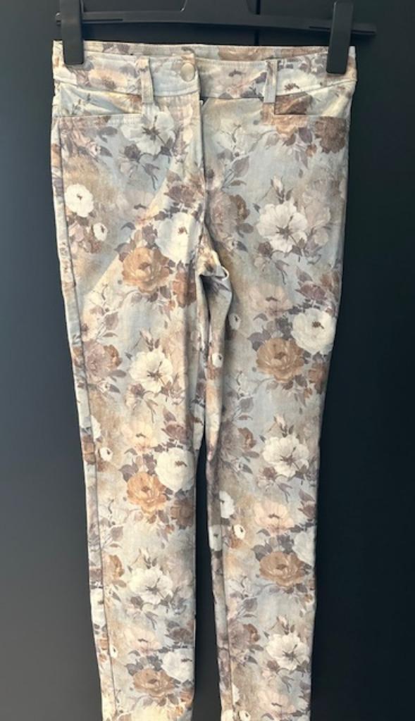 Nieuw gebloemde pastelkleurige broek Linea Tesini maat 36, Kleding | Dames, Broeken en Pantalons, Nieuw, Maat 36 (S), Overige kleuren