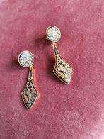 vintage oorbellen damascene, Ophalen