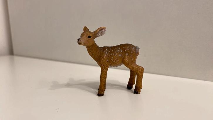 Schleich Hertje ~ 14381 (12), Verzamelen, Dierenverzamelingen, Zo goed als nieuw, Beeldje of Figuurtje, Hond of Kat, Ophalen of Verzenden