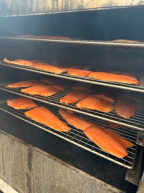 Echte Smaak! Huisgerookte Zalm uit Eigen Rokerij”, Diversen, Levensmiddelen, Ophalen of Verzenden
