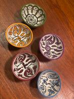 Set van 5 handbeschilderde schaaltjes zgan, Huis en Inrichting, Woonaccessoires | Schalen en Manden, Porselein of Keramiek, Schaal