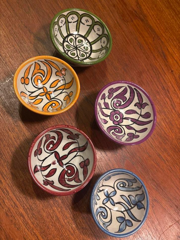 Set van 5 handbeschilderde schaaltjes zgan, Huis en Inrichting, Woonaccessoires | Schalen en Manden, Zo goed als nieuw, Schaal