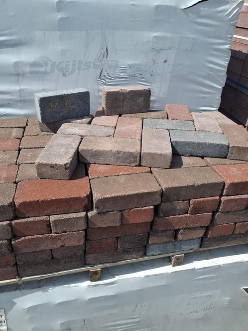 Rood getrommelde betonstraatstenen - 37m² - €16,50, Tuin en Terras, Tegels en Klinkers, Zo goed als nieuw, Klinkers, Beton, 10 m² of meer