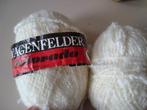 2 bollen witte krinkel wol, Hobby en Vrije tijd, Breien en Haken, Nieuw, Breien of Haken, Wol of Garen, Ophalen of Verzenden