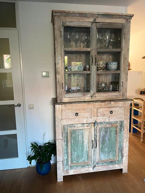 Servieskast / Vitrinekast / industriëel / steigerhout, Huis en Inrichting, Kasten | Buffetkasten, Zo goed als nieuw, 200 cm of meer