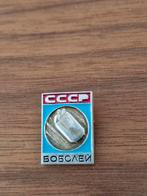 R 012 USSR Bobslee Speldje, Verzamelen, Speldjes, Pins en Buttons, Ophalen of Verzenden, Zo goed als nieuw, Sport, Speldje of Pin
