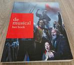 De Musical - Het Boek, Ophalen of Verzenden, Zo goed als nieuw, Rudy Hellewegen, Media
