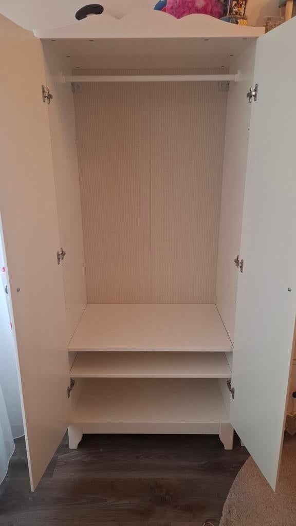 Ikea baby/kinderkledingkast Hensvik wit, Huis en Inrichting, Kasten | Kledingkasten, Ophalen, 50 tot 100 cm, Zo goed als nieuw
