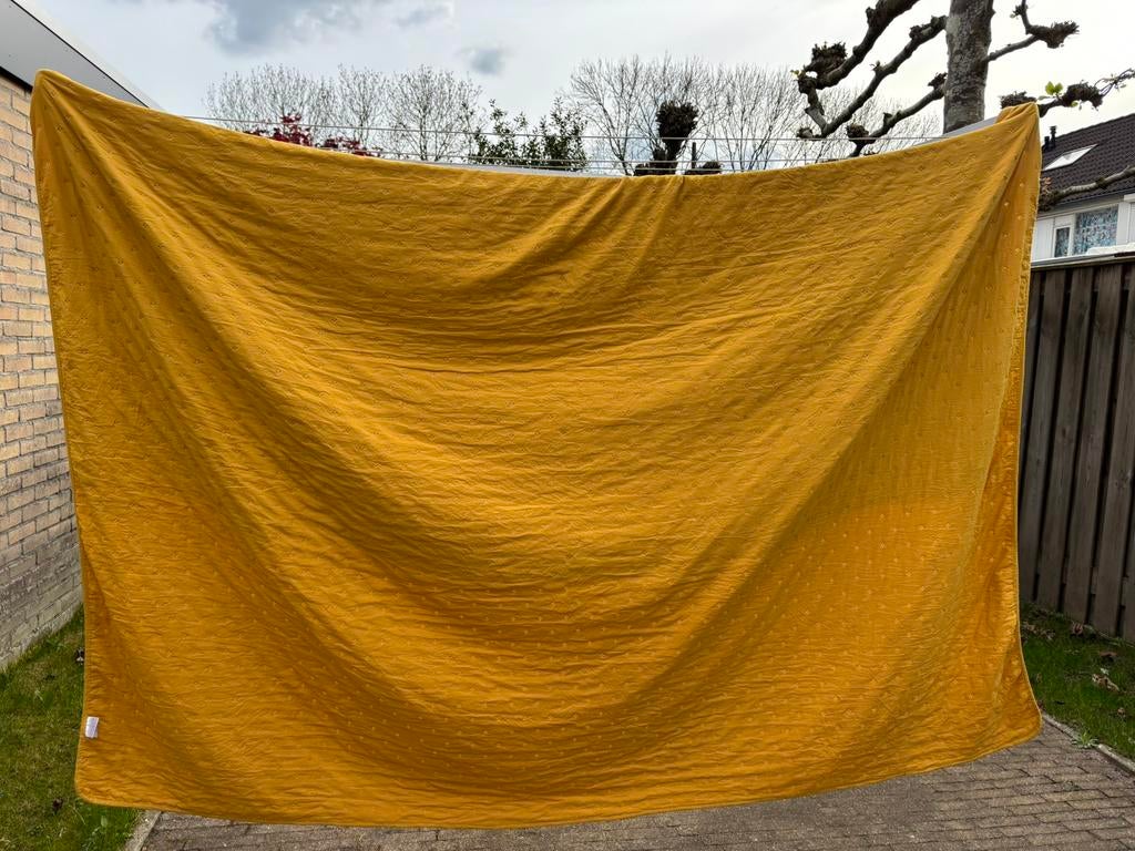 Bedsprei, Ophalen, Eenpersoons, Zo goed als nieuw, Geel