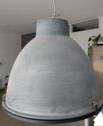 Set van 2 hanglampen met betonlook, Huis en Inrichting, Ophalen of Verzenden, Zo goed als nieuw, Metaal, Minder dan 50 cm