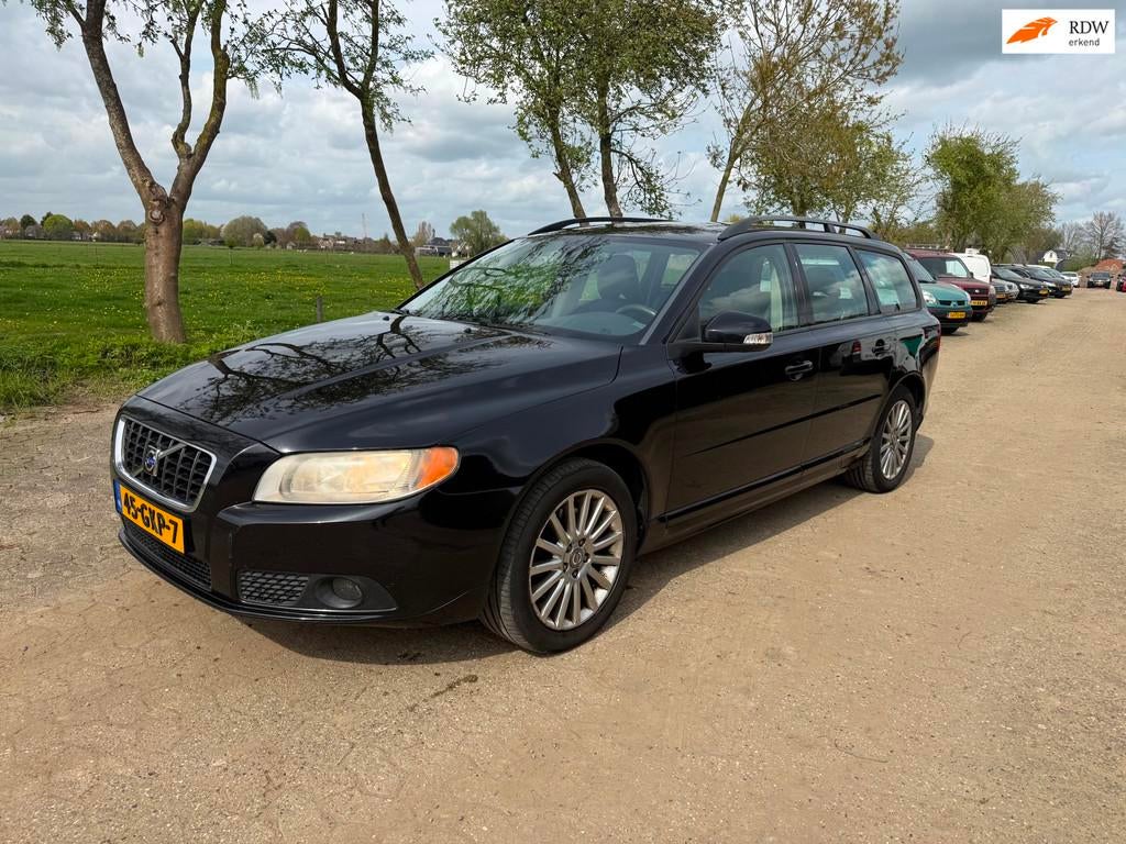 Volvo V70 2.5T Momentum Lees Tekst !, Auto's, Volvo, Bedrijf, Te koop, V70, ABS, Airbags, Airconditioning, Boordcomputer, Centrale vergrendeling