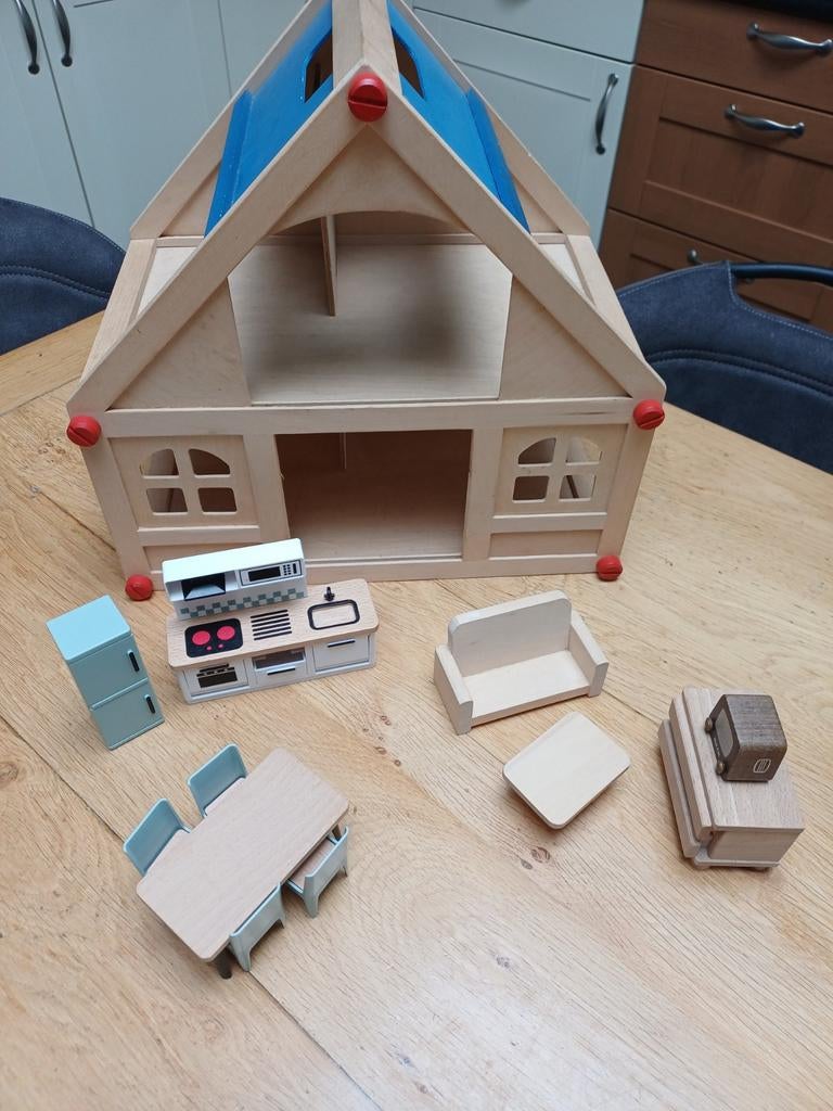 Poppenhuisje met meubeltjes, Ophalen, Toebehoren