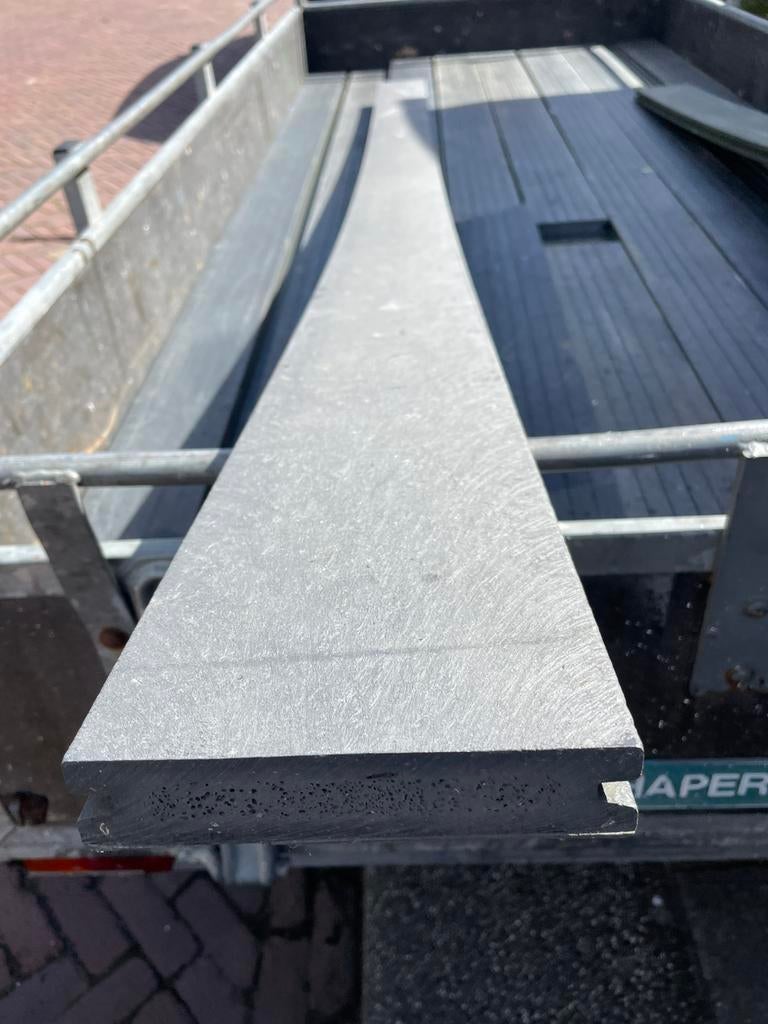 Composiet massieve vlonderplanken antraciet 15 cm br, 18 m2, Tuin en Terras, Palen, Balken en Planken, Ophalen, Gebruikt, 250 cm of meer