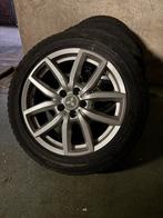 Mitsubishi 18" Winterbanden met TPMS - Goed Profiel, Auto-onderdelen, Ophalen, 18 inch, Gebruikt, Banden en Velgen