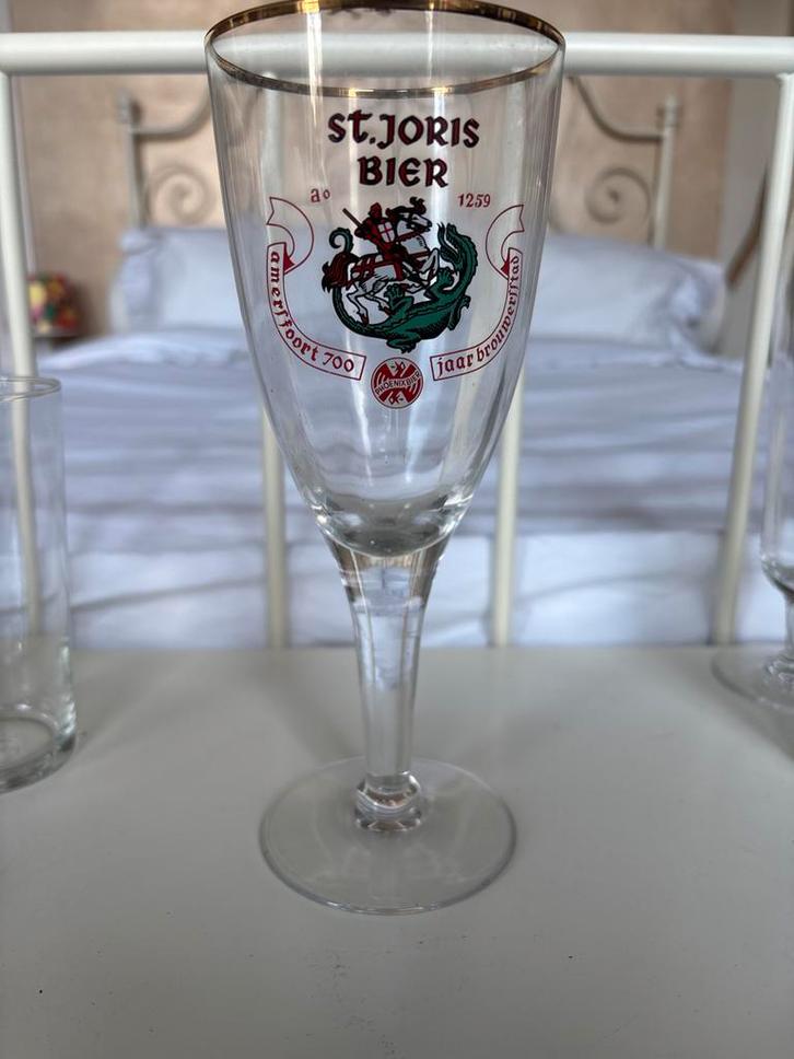 St. Joris Bierglas - Phoenix Bier Amersfoort 700 jaar, Huis en Inrichting, Keuken | Servies, Zo goed als nieuw, Glas of Glazen
