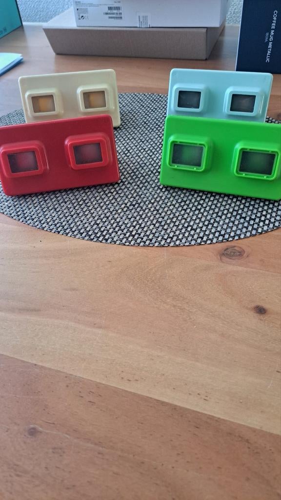 Vier View-Master kijkers in verschillende kleuren, Ophalen of Verzenden