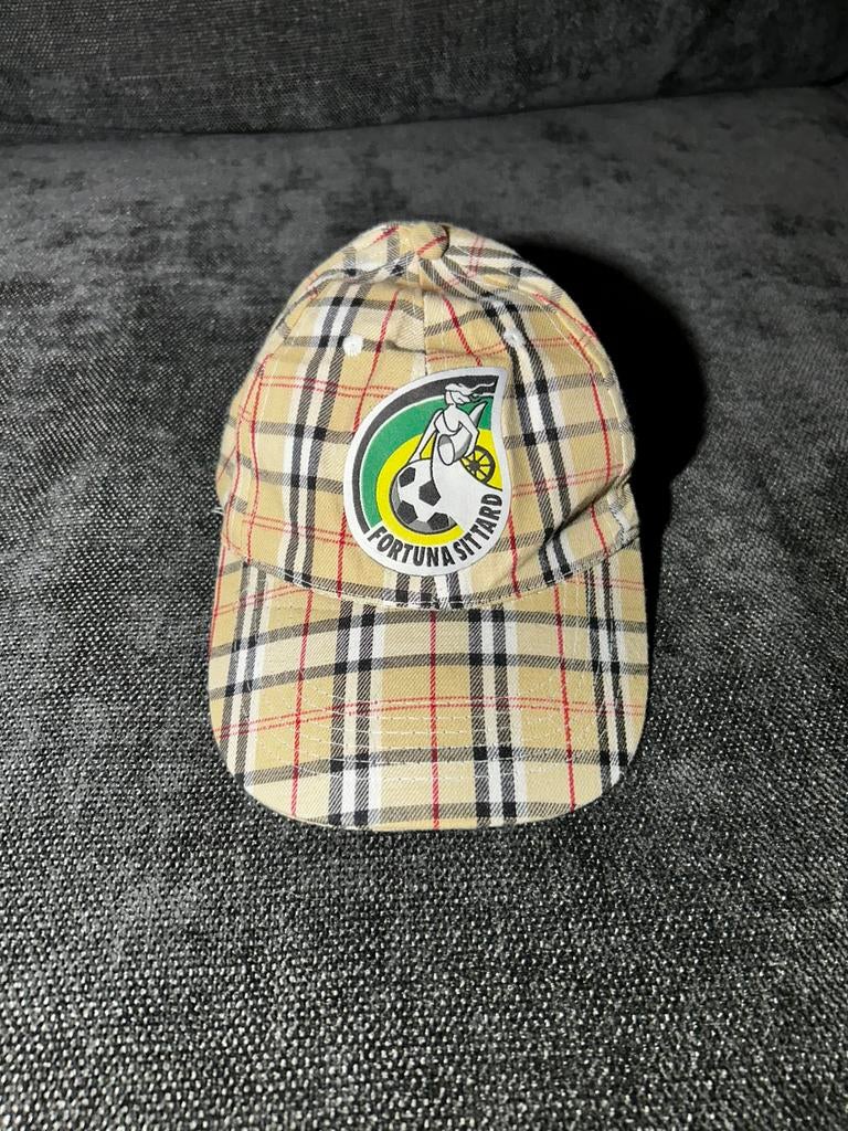 Pet Fortuna Sittard, Verzenden, Zo goed als nieuw, Overige binnenlandse clubs, Pet of Muts