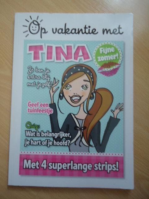 Tina, Op vakantie met Tina. stripboek, 4 superlange strips, Boeken, Eén stripboek, Ophalen of Verzenden, Zo goed als nieuw