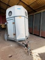 Paardentrailer, Ophalen