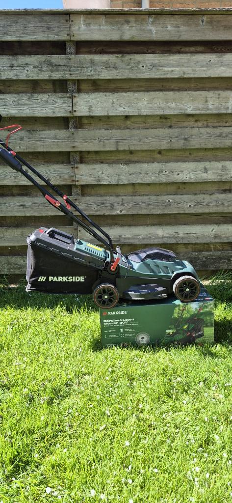 Parkside accu-grasmaaier 20V, Gebruikt, Accu-grasmaaier, Ophalen of Verzenden, Opvangbak