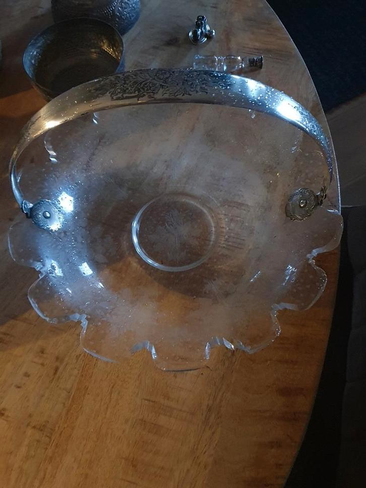 Antieke glazen schaal met zilveren hengsel, Antiek en Kunst, Antiek | Glas en Kristal, Ophalen of Verzenden