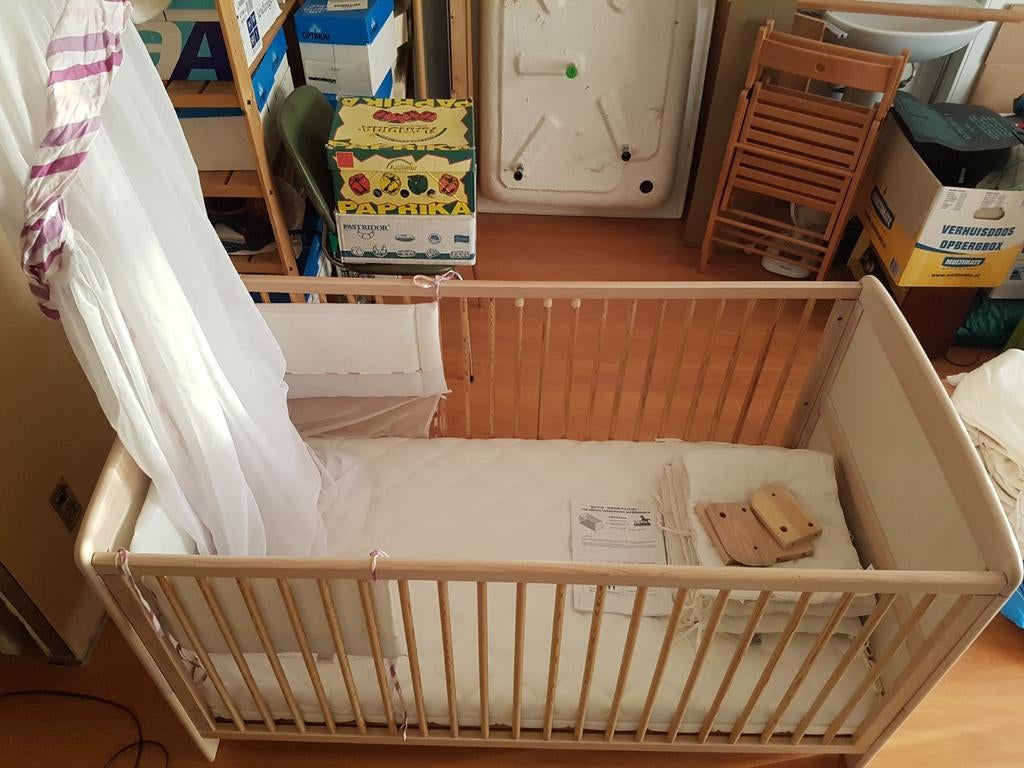 Babybedje, Ophalen of Verzenden, Zo goed als nieuw, Jongetje of Meisje