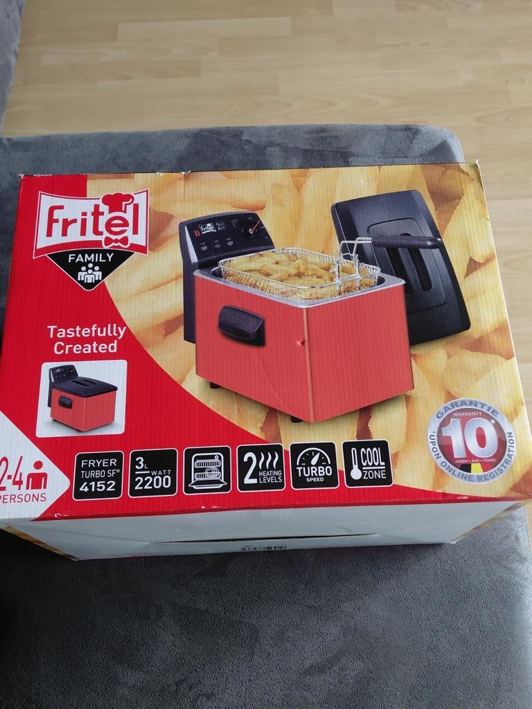 Fritel Turbo SF 4152 Friteuse - Nieuw in doos, 2 tot 3 liter, Ophalen, Nieuw