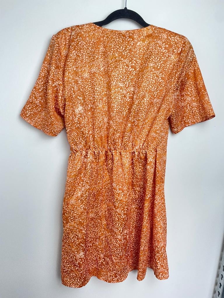 Lagaam oranje beige wikkeljurk maat L, Kleding | Dames, Jurken, Lagaam, Maat 42/44 (L), Oranje, Ophalen of Verzenden