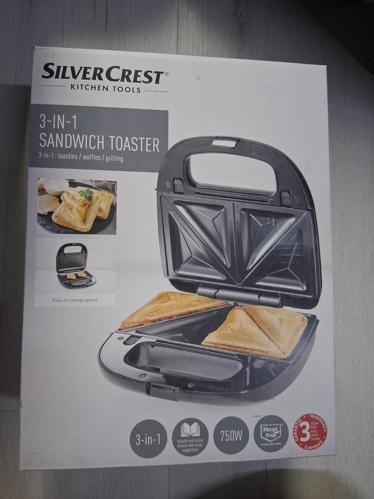 SilverCrest 3-in-1 Sandwich Toaster - Tosti, Wafel, Grill, Witgoed en Apparatuur, Broodroosters, Ophalen of Verzenden, Nieuw