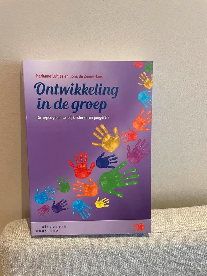 Marianne Luitjes - Ontwikkeling in de groep, Boeken, Wetenschap, Zo goed als nieuw, Sociale wetenschap, Ophalen of Verzenden