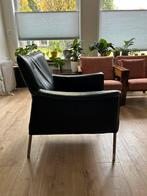 Mooie en zeer comfortabel design on stock fauteuil, Ophalen of Verzenden, Zo goed als nieuw, Leer, 50 tot 75 cm