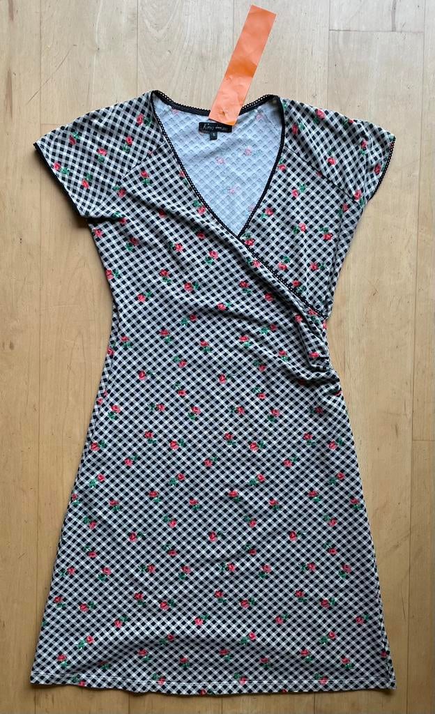 King Louie jurk design ruiten met bloemen zwart wit S, Overige kleuren, Ophalen of Verzenden, Zo goed als nieuw, Knielengte