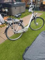 elektrische fiets 325, Fietsen en Brommers, Elektrische fietsen, Minder dan 30 km per accu, Batavus, Ophalen of Verzenden, Zo goed als nieuw