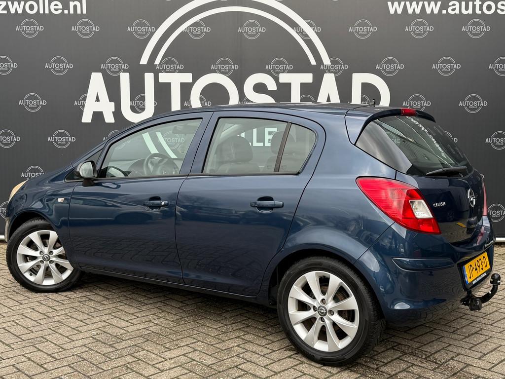 Opel Corsa 1.4-16V Cosmo APK / Navi / Airco / NAP / Cruise C, Auto's, Voorwielaandrijving, Euro 5, Navigatiesysteem, 1398 cc