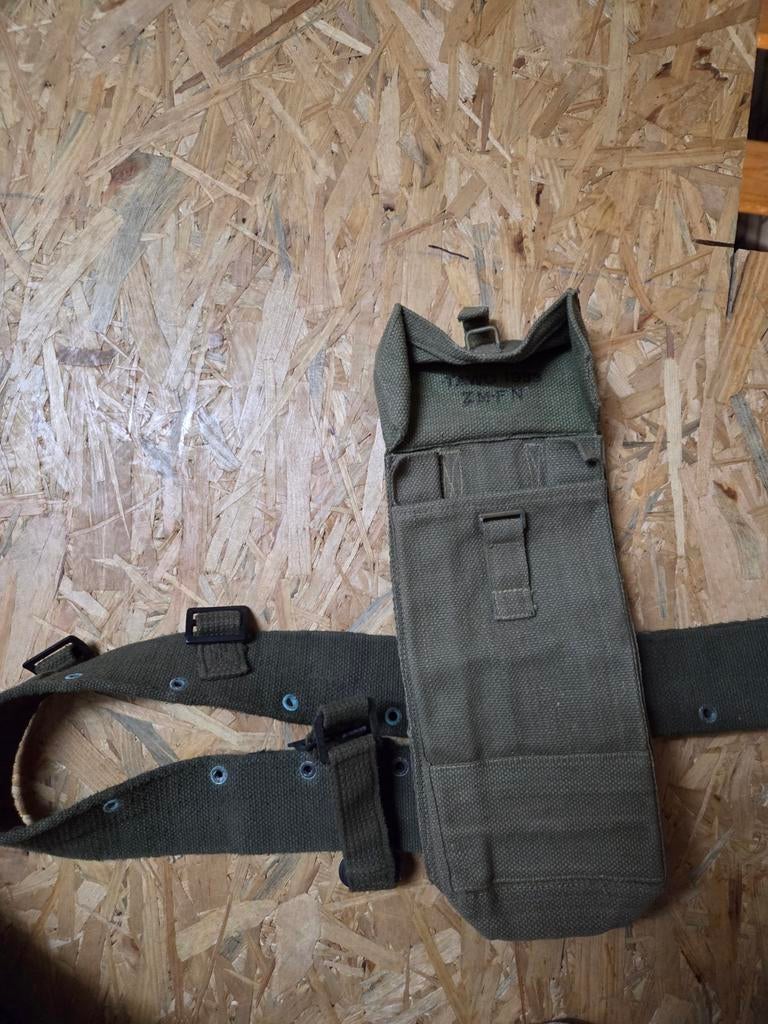 Kl 1953 munitie tas met riem, Ophalen of Verzenden, Landmacht, Nederland, Kleding of Schoenen