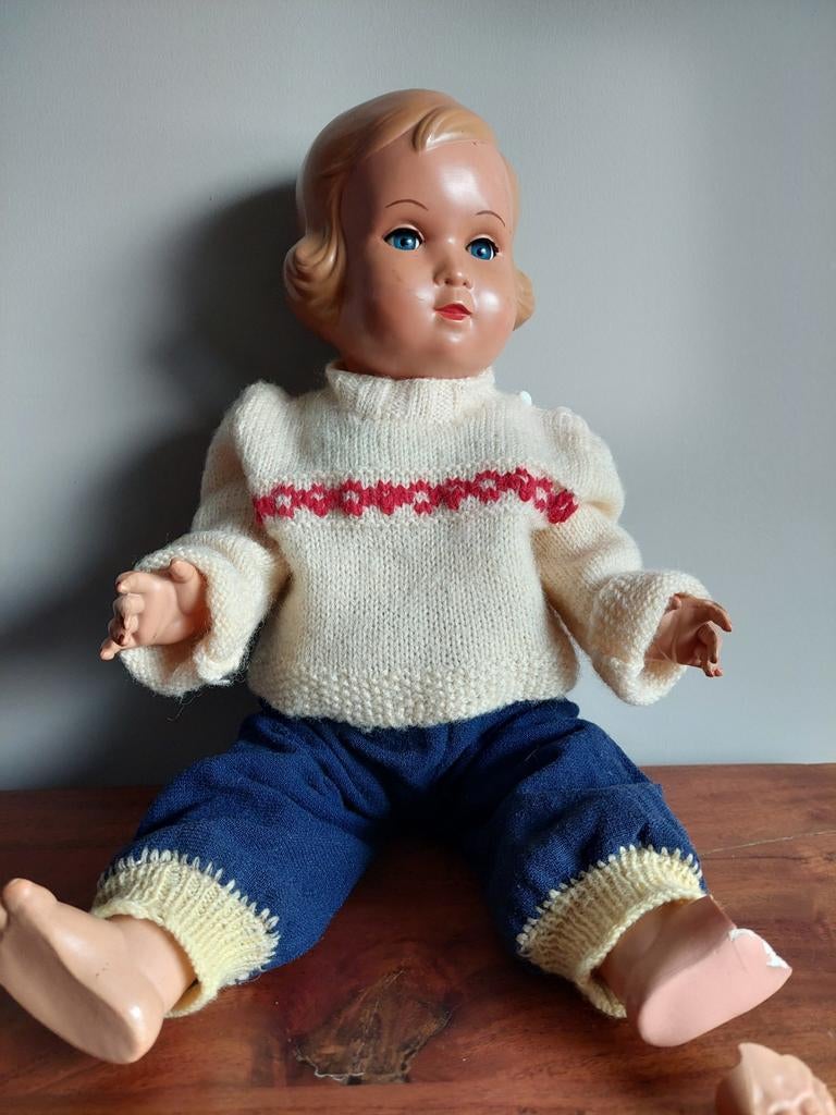 Celluloid pop uit 1960, Verzamelen, Poppen, Zo goed als nieuw, Pop, Ophalen of Verzenden